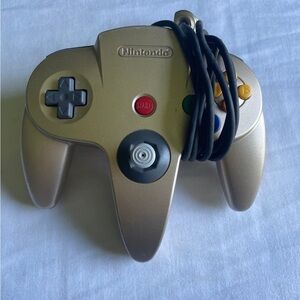 Nintendo N64 Controller in Gold